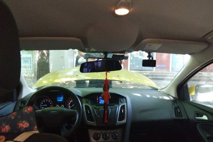 Used Ford Focus 2012 Hatchback 1.6L Manual Comfort Model Headliner
