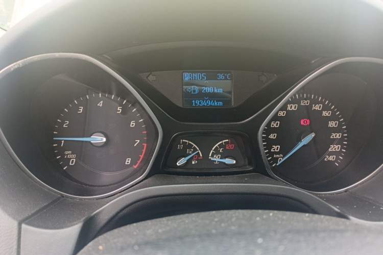 Used Ford Focus 2012 Hatchback 1.6L Automatic Fashion Edition Odometer Close Up