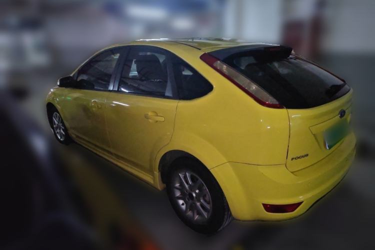 Used Ford Focus 2012 Hatchback Classic 1.8L Manual Fashion Edition Rear Left 45 Deg