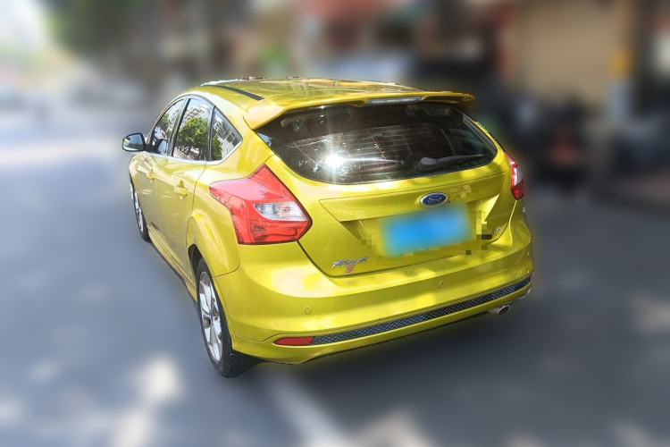 Used Ford Focus 2012 Hatchback 2.0L Automatic Luxury Sport Model Rear Left 45 Deg