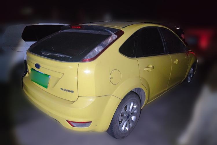 Used Ford Focus 2012 Hatchback Classic 1.8L Automatic Base Model Rear Right 45 Deg