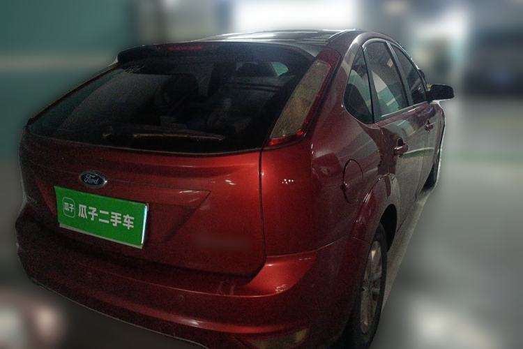 Used Ford Focus 2012 Hatchback Classic 1.8L Automatic Fashion Edition Rear Right 45 Deg