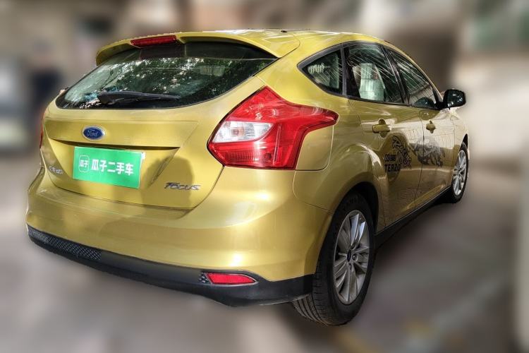 Used Ford Focus 2012 Hatchback 1.6L Automatic Comfort Model Rear Right 45 Deg