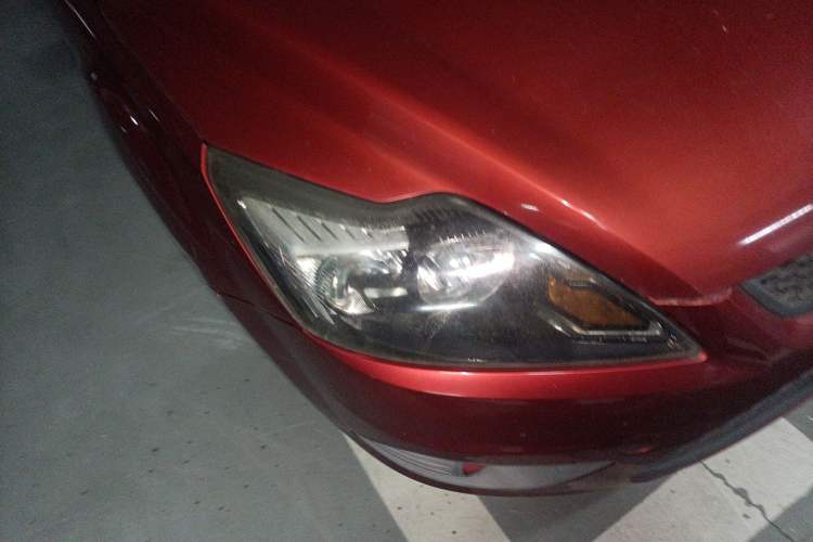 Used Ford Focus 2012 Hatchback Classic 1.8L Automatic Fashion Edition Right Front Headlight