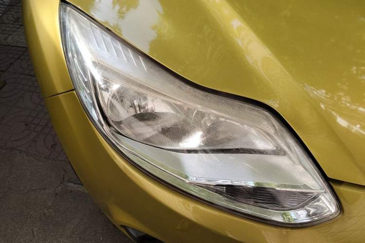 Used Ford Focus 2012 Hatchback 1.6L Automatic Comfort Model Right Front Headlight