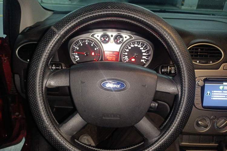 Used Ford Focus 2012 Hatchback Classic 1.8L Automatic Fashion Edition Steering Wheel