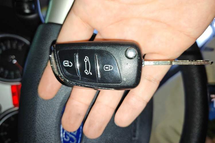 Used Ford Focus 2012 Hatchback Classic 1.8L Manual Fashion Edition Vehicle Key