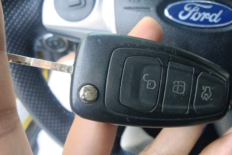 Used Ford Focus 2012 Hatchback 2.0L Automatic Luxury Sport Model Vehicle Key