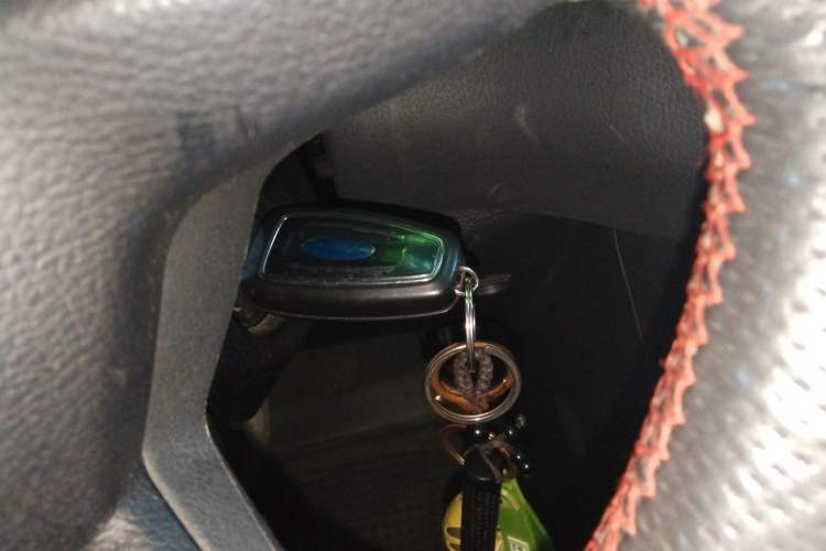 Used Ford Focus 2012 Hatchback 1.6L Manual Comfort Model Vehicle Key