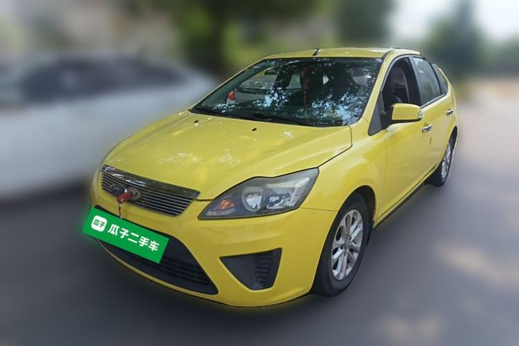 Ford Focus 2012 Hatchback Classic 1.8L Automatic Base Model مستعملة Guazi used car, China used car export, Used car for sale, Used  cars, Cheapest cars for sale