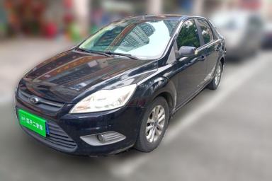 Used Ford Focus 2013 Sedan Classic 1.8L Manual Base Model