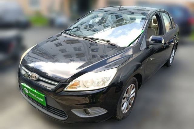 Used Ford Focus 2013 Sedan Classic 1.8L Manual Base Model