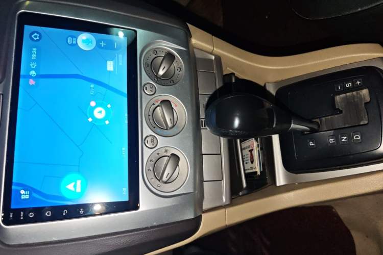 Used Ford Focus 2013 Sedan Classic 1.8L Automatic Base Model Audio And AC Panel