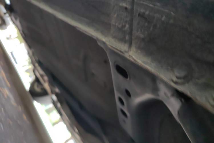 Used Ford Focus 2013 Sedan Classic 1.8L Manual Fashion Edition Chassis Front Right