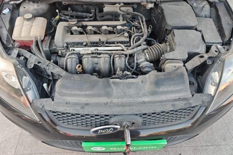 Used Ford Focus 2013 Hatchback Classic 1.8L Automatic Base Model Engine Bay