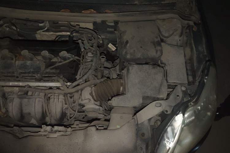 Used Ford Focus 2013 Sedan Classic 1.8L Automatic Base Model Engine Bay Left