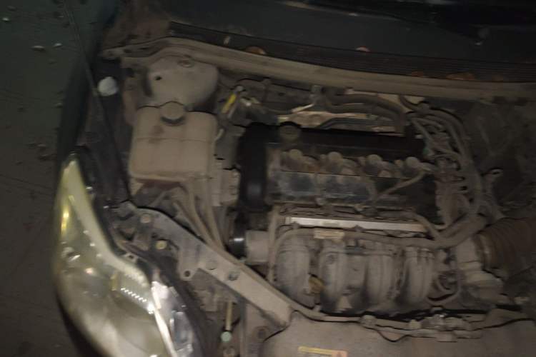 Used Ford Focus 2013 Sedan Classic 1.8L Automatic Base Model Engine Bay Right