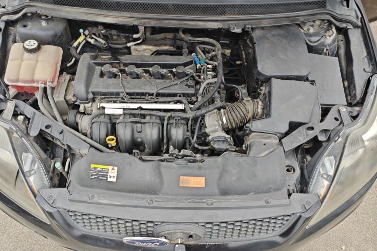 Used Ford Focus 2013 Hatchback Classic 1.8L Manual Base Model Engine Bay