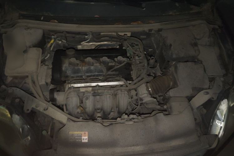 Used Ford Focus 2013 Sedan Classic 1.8L Automatic Base Model Engine Bay