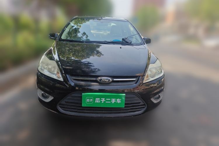 Used Ford Focus 2013 Sedan Classic 1.8L Manual Base Model Front