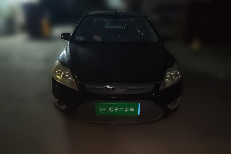 Used Ford Focus 2013 Sedan Classic 1.8L Automatic Base Model Front
