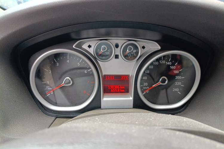 Used Ford Focus 2013 Sedan Classic 1.8L Manual Base Model Instrument Cluster