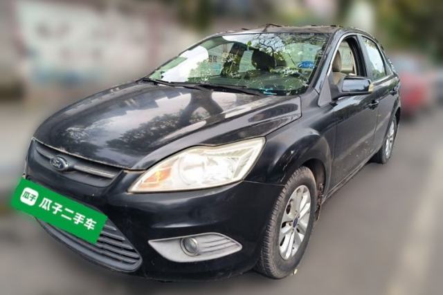 Used Ford Focus 2013 Sedan Classic 1.8L Manual Base Model