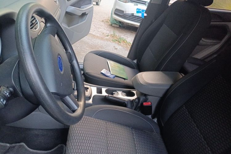 Used Ford Focus 2013 Hatchback Classic 1.8L Automatic Millionth Anniversary Edition Left Front Seat