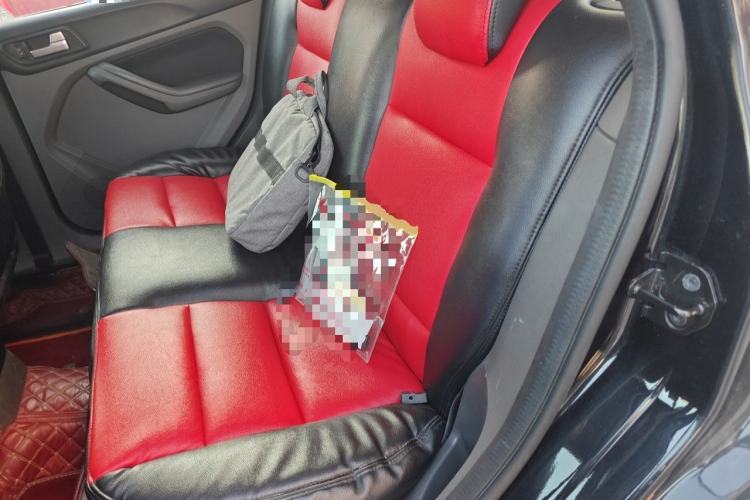 Used Ford Focus 2013 Hatchback Classic 1.8L Automatic Base Model Left Rear Seat
