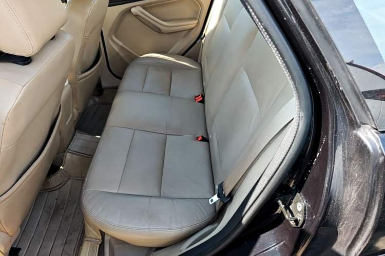 Used Ford Focus 2013 Sedan Classic 1.8L Automatic Fashion Edition Left Rear Seat