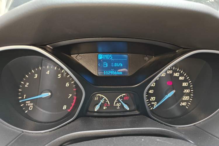Used Ford Focus 2013 Sedan Classic 1.8L Automatic Millionth Anniversary Edition Odometer Close Up