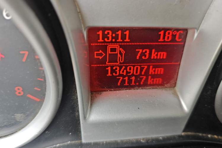 Used Ford Focus 2013 Hatchback Classic 1.8L Manual Base Model Odometer Close Up