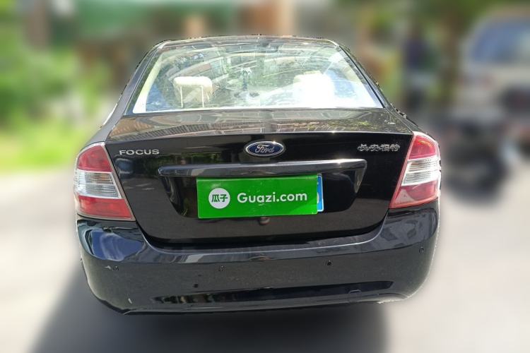 Used Ford Focus 2013 Sedan Classic 1.8L Manual Base Model Rear