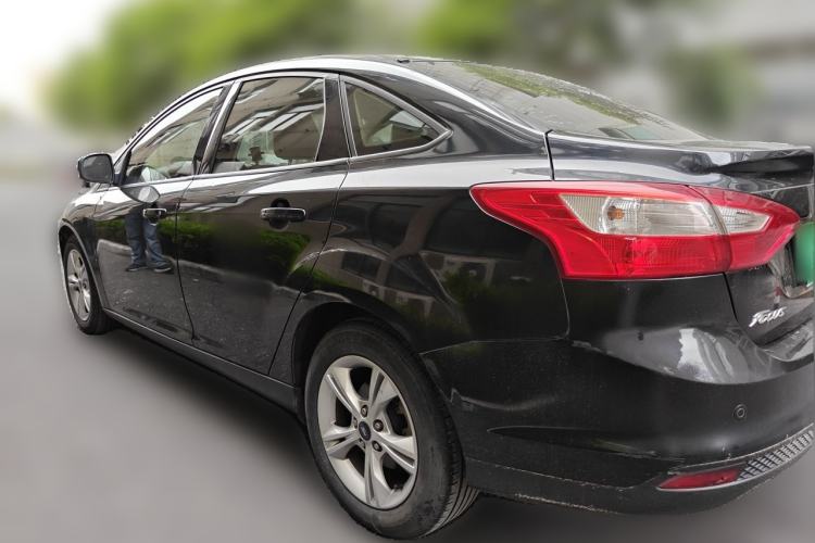 Used Ford Focus 2013 Sedan Classic 1.8L Automatic Millionth Anniversary Edition Rear Left 45 Deg
