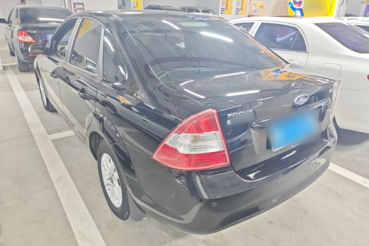 Used Ford Focus 2013 Sedan Classic 1.8L Automatic Base Model Rear Left 45 Deg