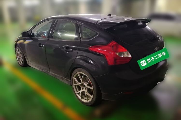 Used Ford Focus 2013 2.0T ST Standard Edition Rear Left 45 Deg