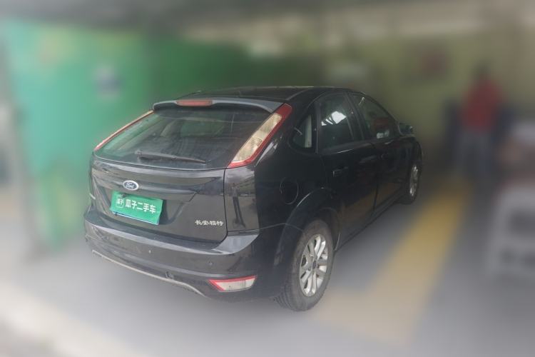 Used Ford Focus 2013 Hatchback Classic 1.8L Manual Base Model Rear Right 45 Deg