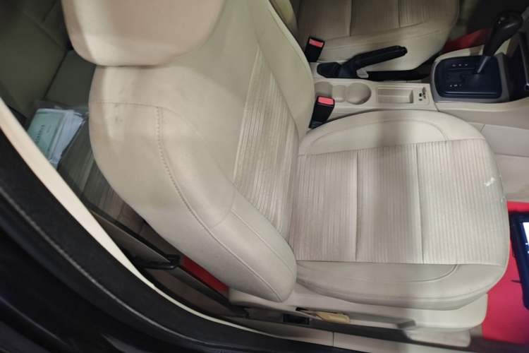 Used Ford Focus 2013 Sedan Classic 1.8L Automatic Base Model Right Front Seat