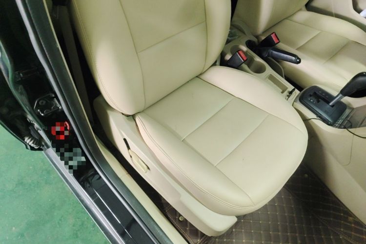 Used Ford Focus 2013 Sedan Classic 1.8L Automatic Base Model Right Front Seat