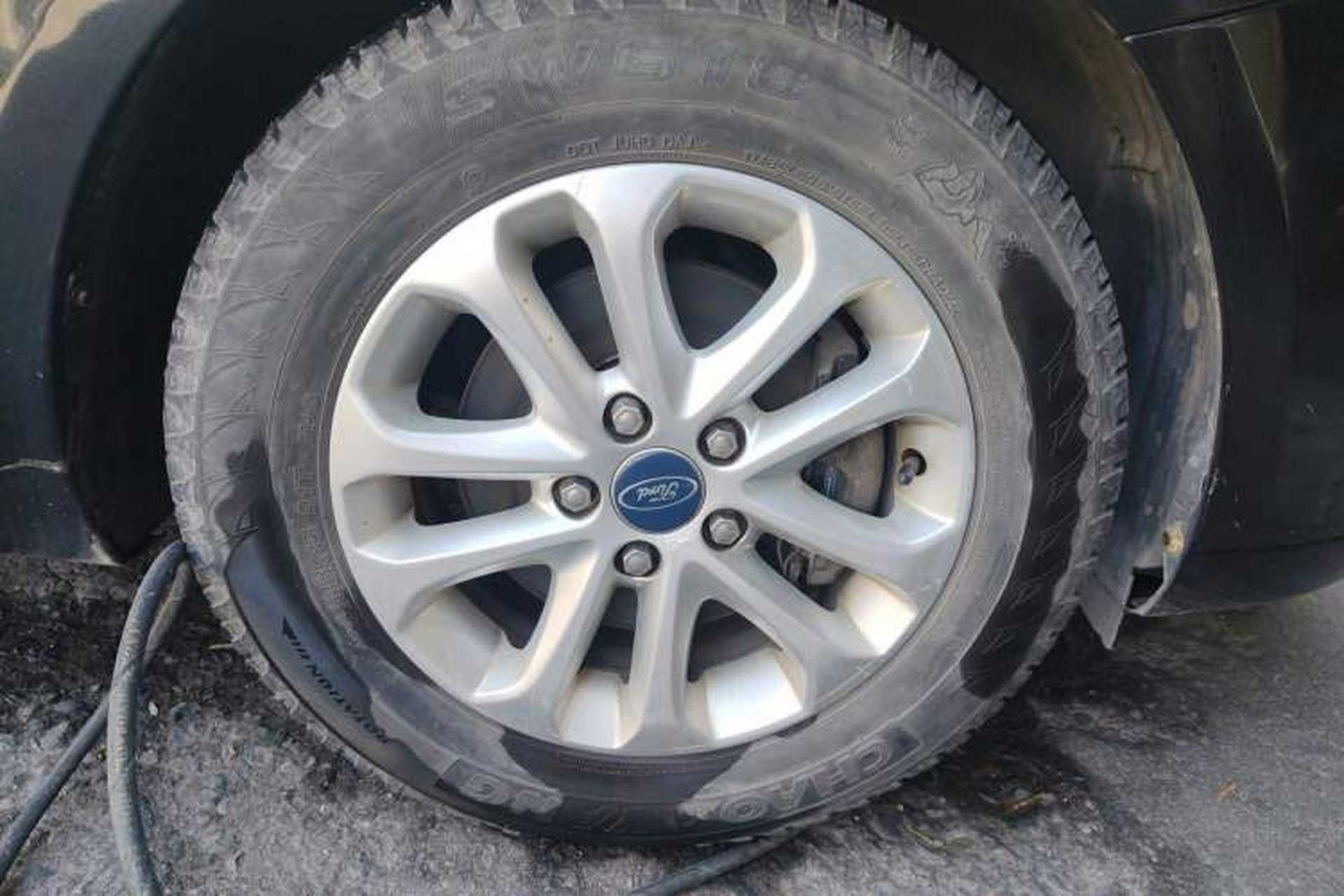 Used Ford Focus 2013 Sedan Classic 1.8L Manual Base Model Right Front Wheel Hub