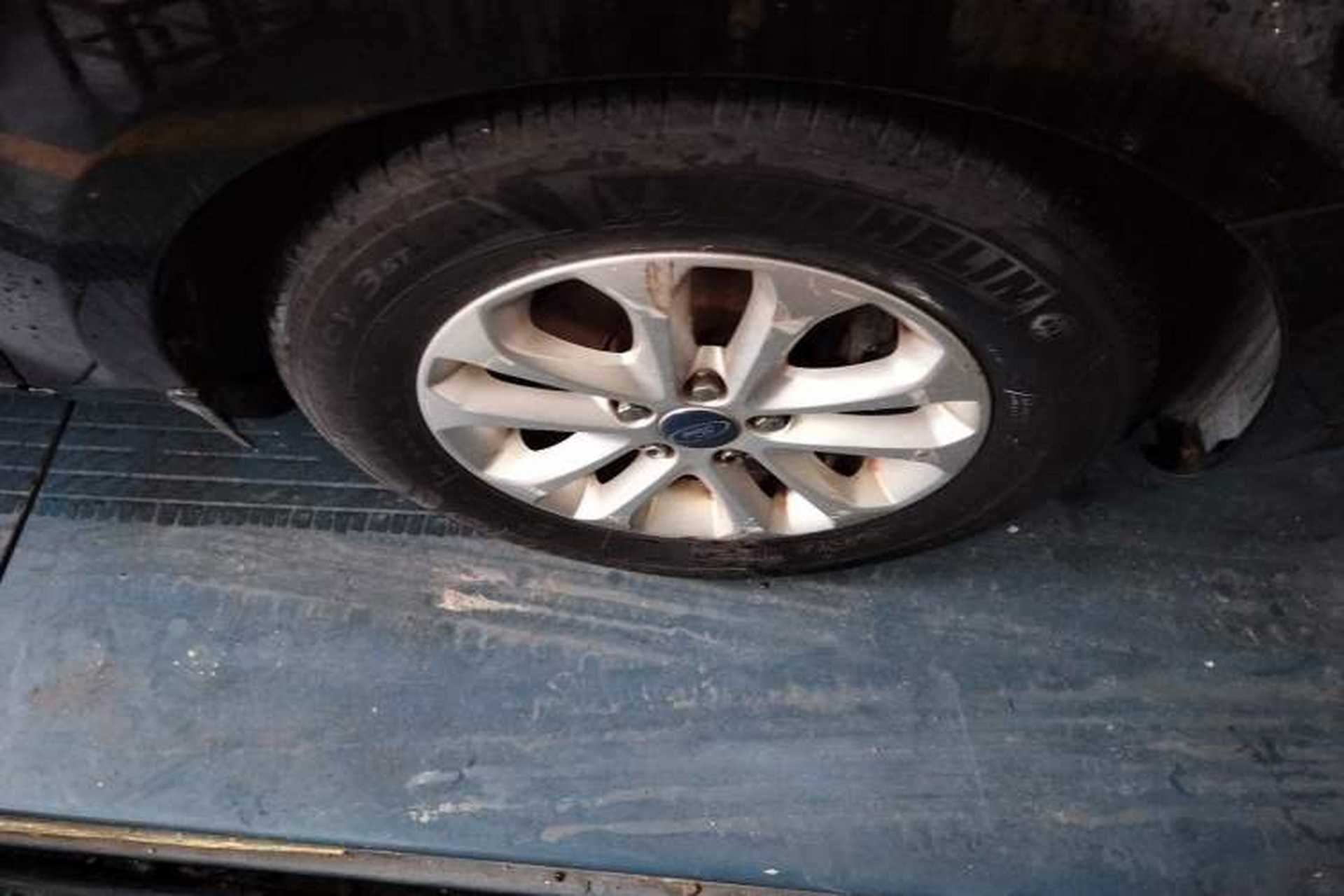 Used Ford Focus 2013 Sedan Classic 1.8L Manual Base Model Right Front Wheel Hub