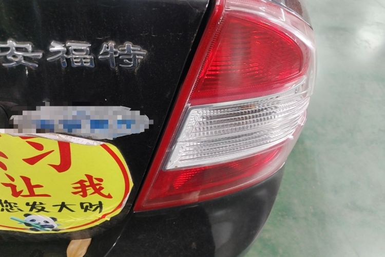 Used Ford Focus 2013 Sedan Classic 1.8L Automatic Base Model Right Rear Taillight