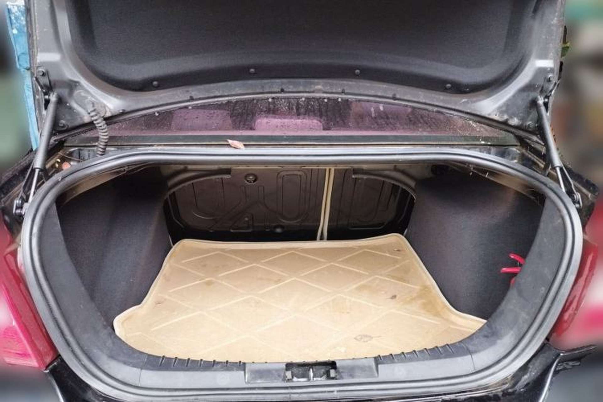Used Ford Focus 2013 Sedan Classic 1.8L Manual Base Model Trunk