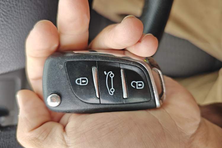 Used Ford Focus 2013 Hatchback Classic 1.8L Manual Base Model Vehicle Key