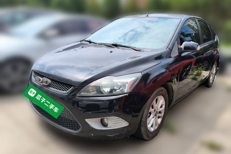 Used Ford Focus 2013 Hatchback Classic 1.8L Manual Base Model Guazi used car, China used car export, Used car for sale, Used cars, Cheapest cars for sale