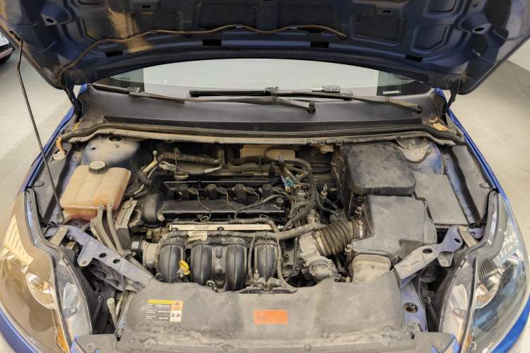 Used Ford Focus 2013 Hatchback Classic 1.8L Automatic Base Model Engine Bay