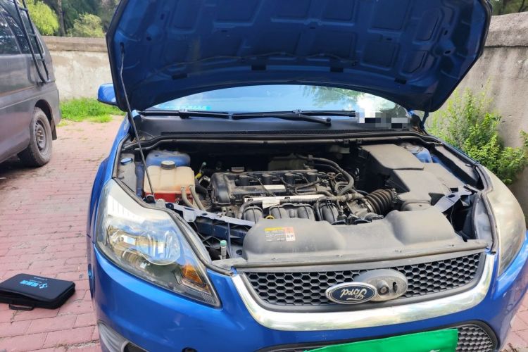Used Ford Focus 2013 Hatchback Classic 1.8L Automatic Base Model Engine Bay Right