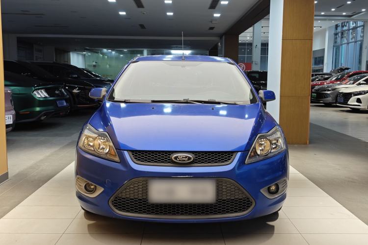 Used Ford Focus 2013 Hatchback Classic 1.8L Automatic Base Model Exterior 10