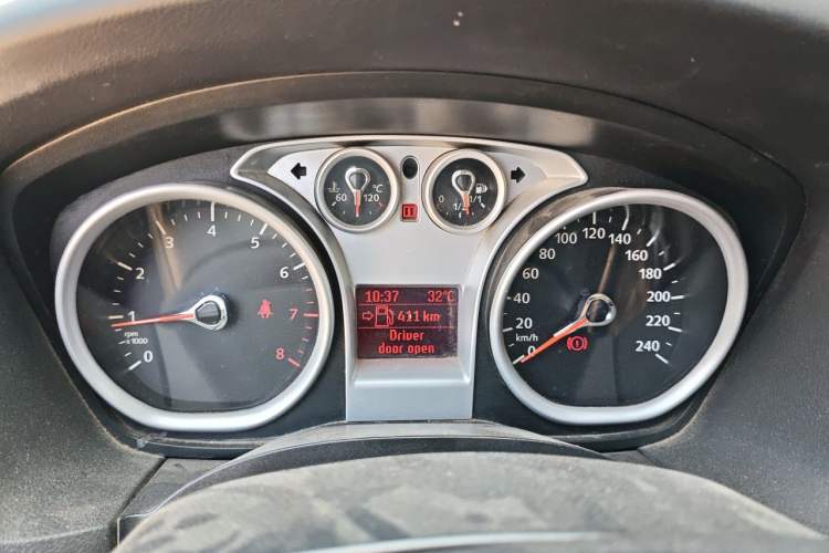 Used Ford Focus 2013 Hatchback Classic 1.8L Manual Base Model Instrument Cluster