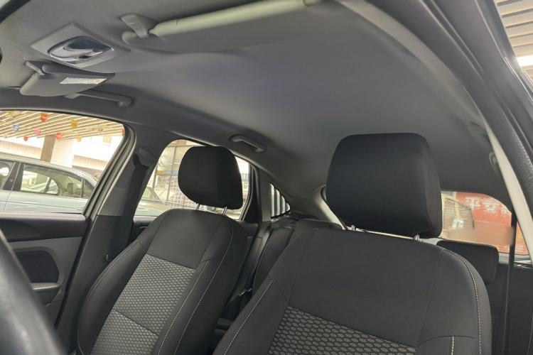 Used Ford Focus 2013 Hatchback Classic 1.8L Manual Base Model Interior 6